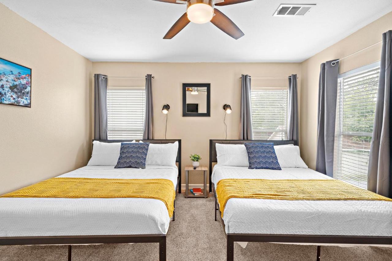 Nr Med Center, Dt, Midtown Game Room Sleep 16 Houston Exteriör bild